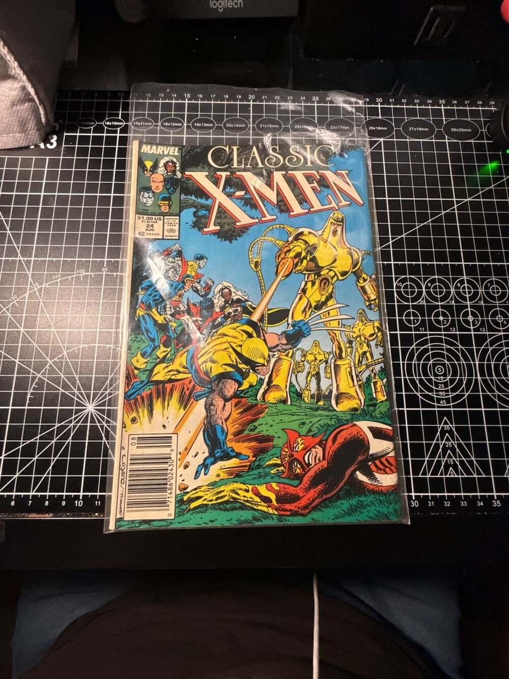 Classic X-Men Comic Book Issue Number 24 Marvel 1988